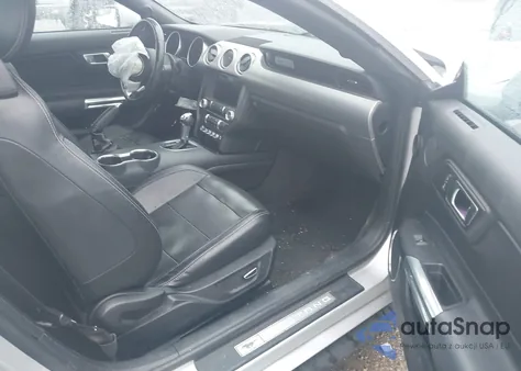 2018 Ford Mustang Ecoboost Premium z USA, uszkodzony, nr VIN 1FATP8UHXJ5110183